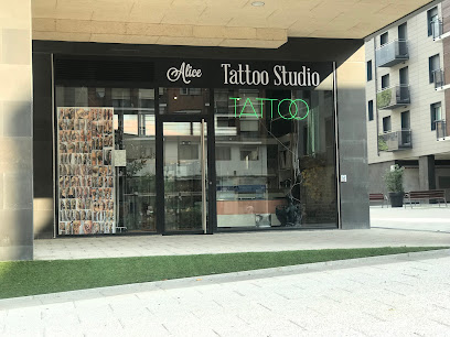 Alice Tattoo Galdakao