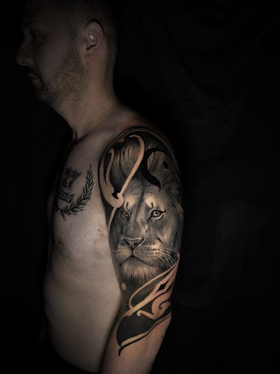 Amores Perros Tattoo.Estudio De Tatuaje En Roquetas De Mar