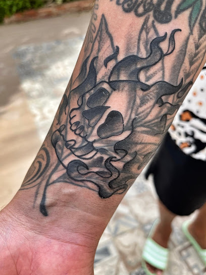 Apoo Tattoo Private Studio