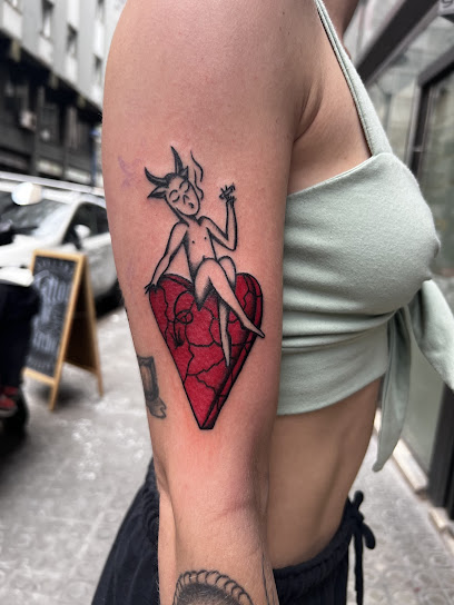 Aymi Tattoo Mallorca