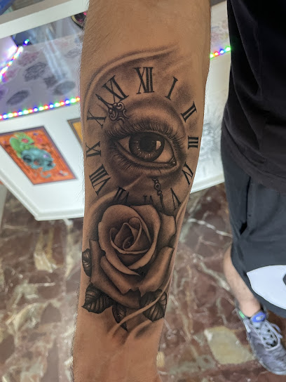 Be Real Tattoo Shop