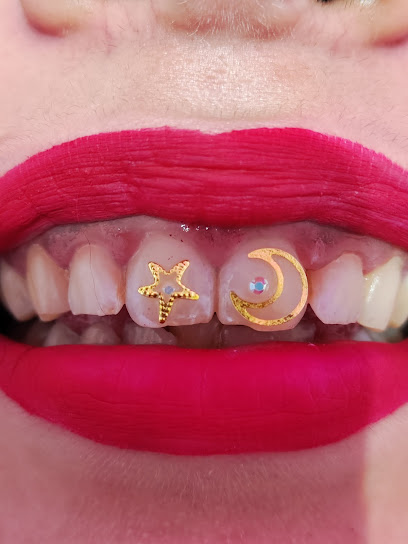 Beauty Nay Gold