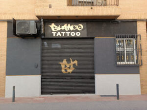 Blanco Tattoo