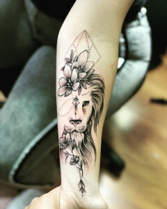 Cadena Tattoo Studio