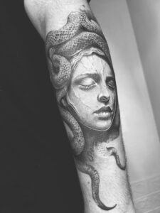 Cris Briones Estudio