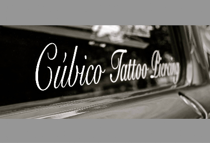 Cúbico Piercing Tattoo