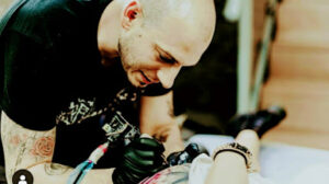 Cuervos De Tinta Tattoo