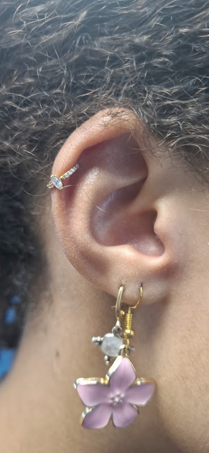 El Candil. Estudio De Piercing En Granada.