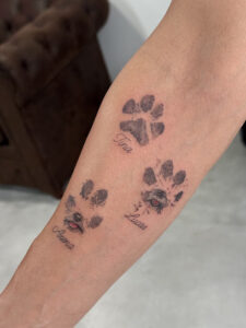 El Santo Vicio Tattoo