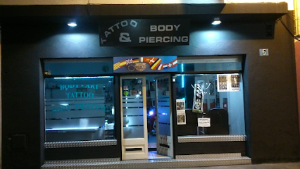 Estudio Negro Mate Tattoo & Piercing Lloret De Mar