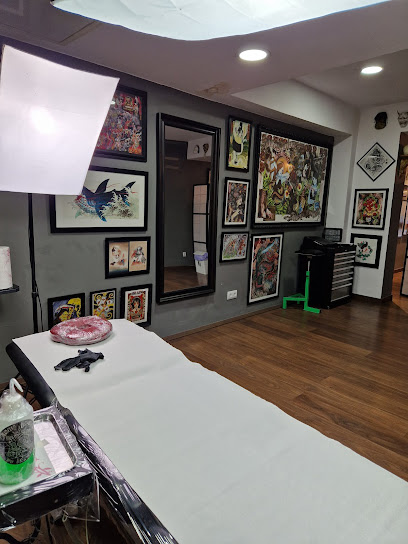Hollow Gallery Tattoo