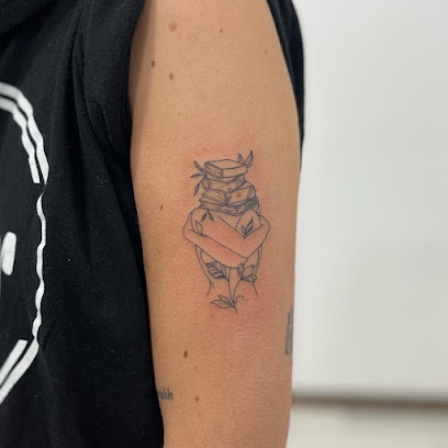 La Daga Rosa Tattoo