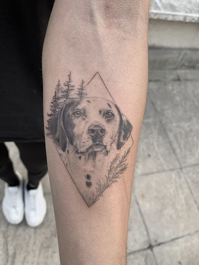 La Isabelina Tattoo Studio