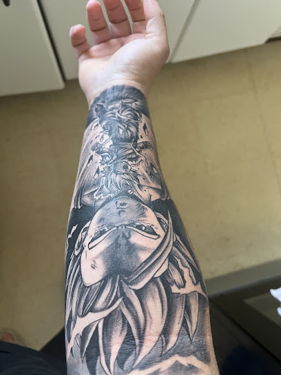 La Santa Rosa Tattoo