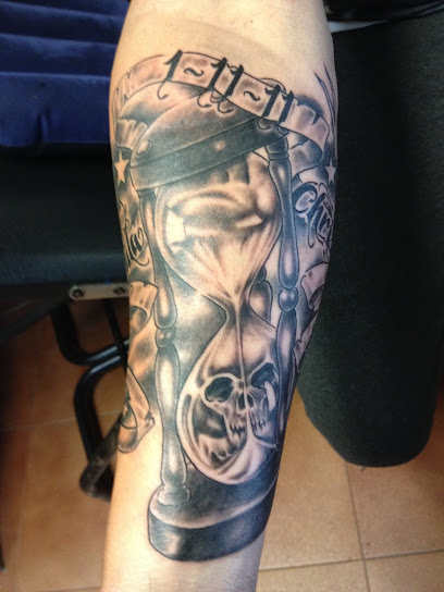 Lorenz Tattoo13