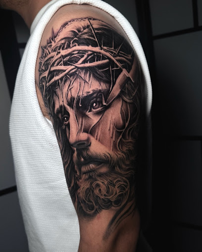 Lovink Tattoo Collective | Tatuajes Colmenar Viejo