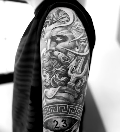 Luisk Cruz Tattoo Studio – Tatuajes En Vitoria Gasteiz