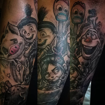 Quoth The Raven Tattoo & Piercing Sevilla