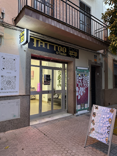 Tattoo Veintitrés Studio