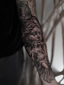 Tattoo Y Piercing Ceci Mateos Baza