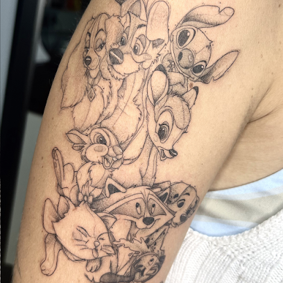 Tatuajes Línea Fina Madrid | Calamaria