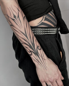 Three Lines Tattoo Y Piercing Studio Deusto