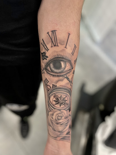 Tnt Marbella Tattoo , Piercing , Laser-Removal