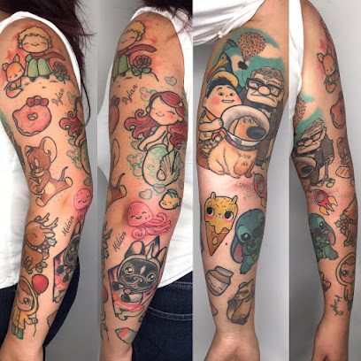 Trece Tattoo Málaga | Tatuajes & Piercing Málaga