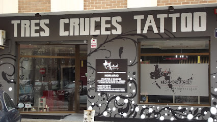 Tres Cruces Tattoo Studio