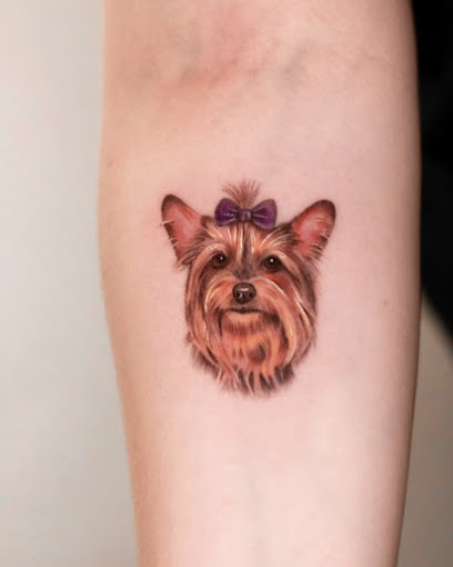 Uno Gallery Tattoo Studio Zaragoza