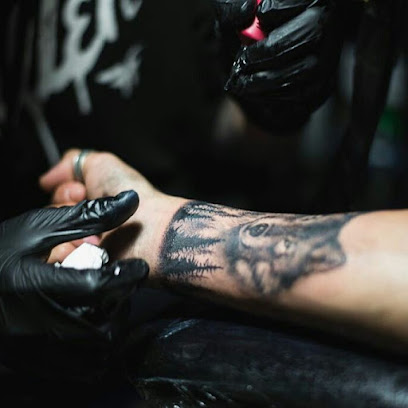 Yellow House Tattoo Studio Benalmádena